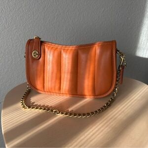 Coach Swinger 20 Bag with Quilting - Brass/Canyon Brass Chain